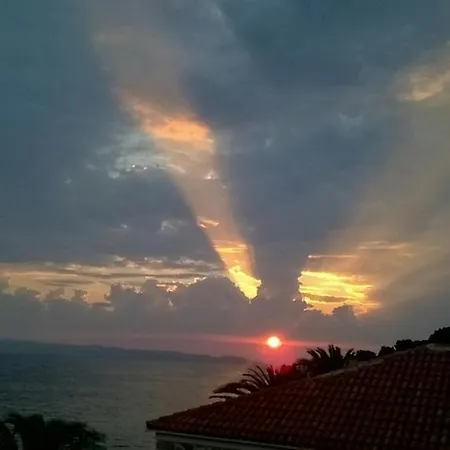 Aart Podgora (Split-Dalmatia)