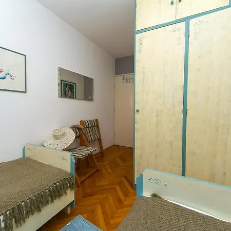 Aart * Podgora (Split-Dalmatia)