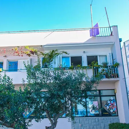 Aart Apartmán